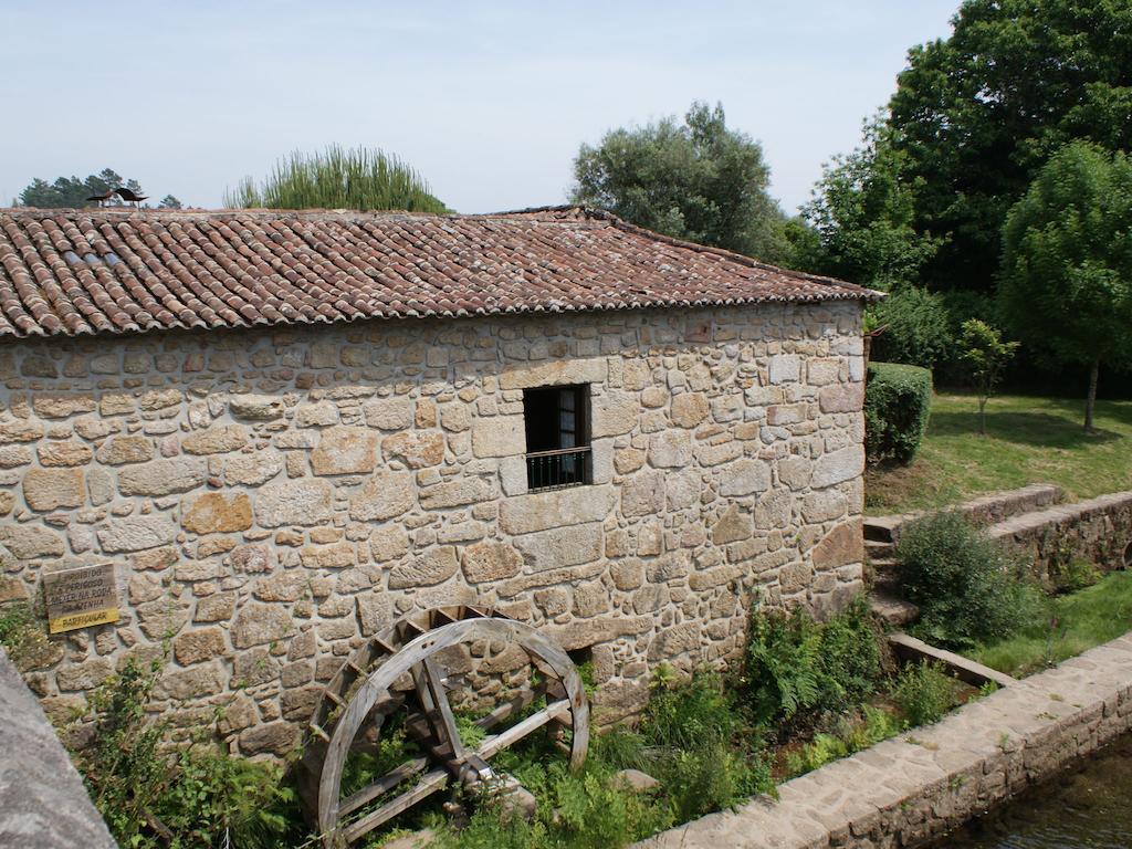 Gasthaus Moinho De Estoraos Ponte de Lima Exterior foto